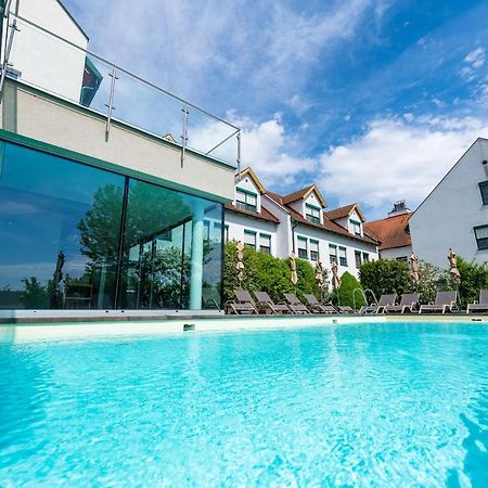 Hotel Nationalpark إلميتز المظهر الخارجي الصورة